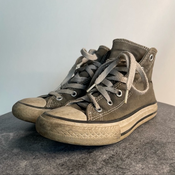 Converse Grey Kids High Tops Chucks - Picture 2 of 10